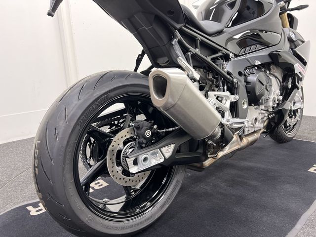 bmw - s-1000-r