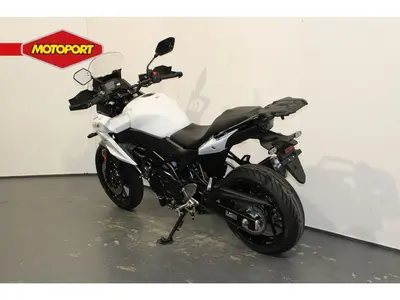 SUZUKI SV-7GX  – foto 4