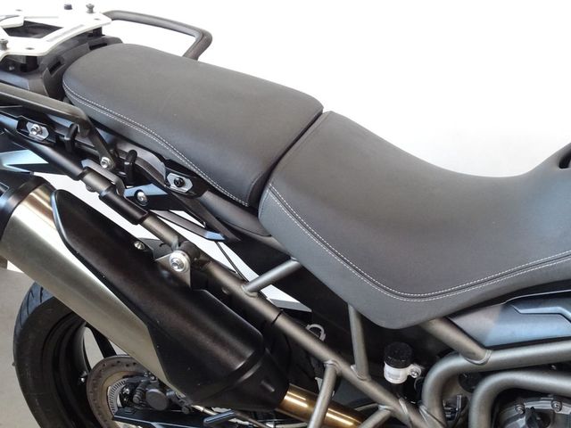 triumph - tiger-800-xrt