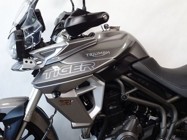 triumph - tiger-800-xrt