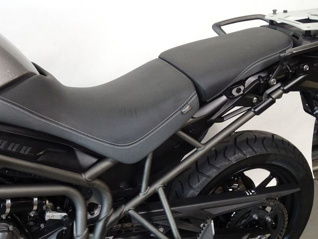 triumph - tiger-800-xrt