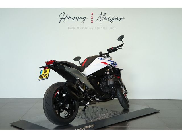 bmw - r-1300-r
