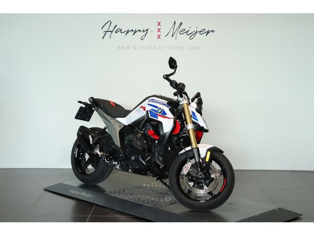 bmw - r-1300-r