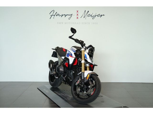 bmw - r-1300-r