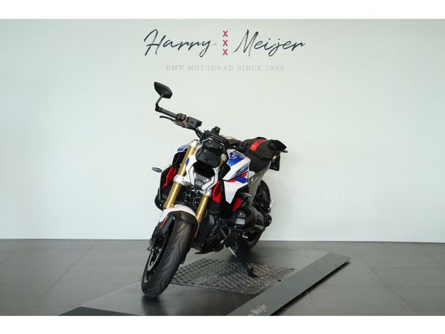 bmw - r-1300-r