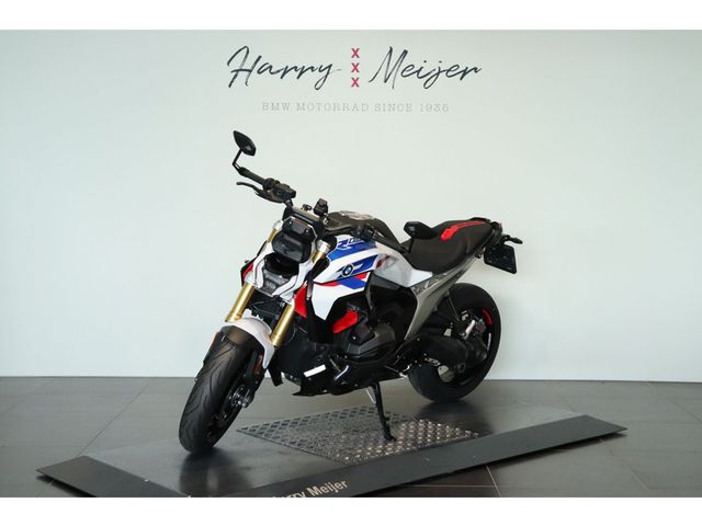 bmw - r-1300-r