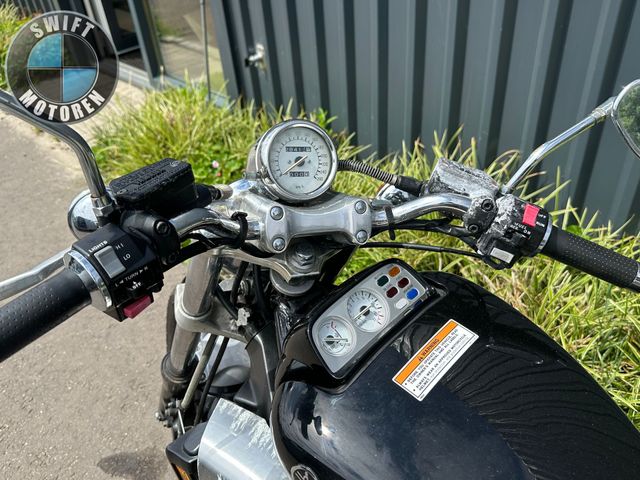 yamaha - vmx-1200-v-max