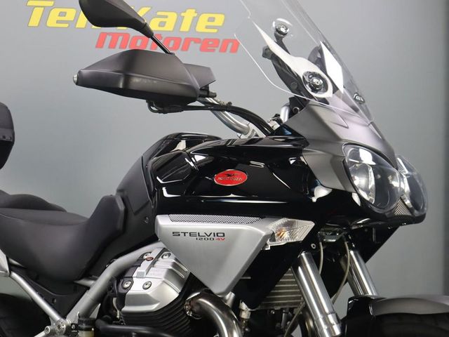 moto-guzzi - stelvio