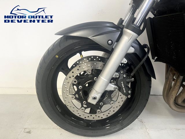 suzuki - gsr-600