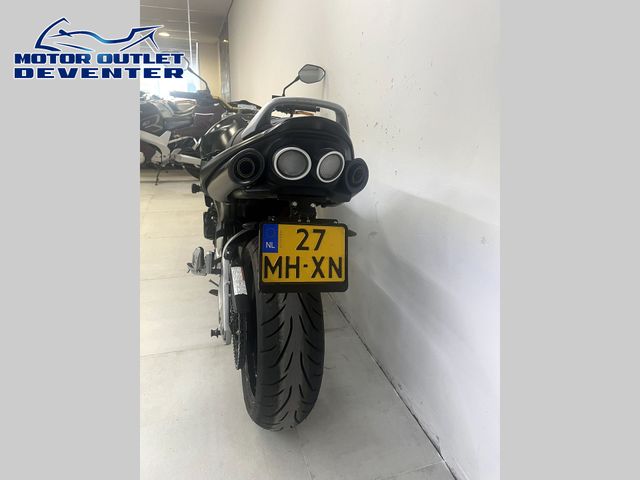 suzuki - gsr-600