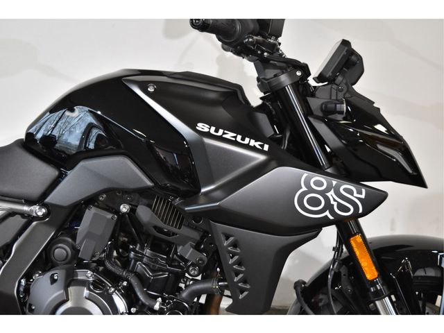 suzuki - gsx-8s