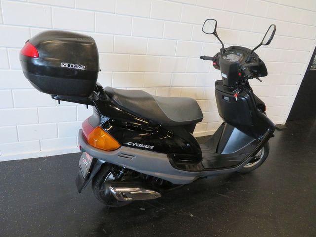 yamaha - xc-125-beluga