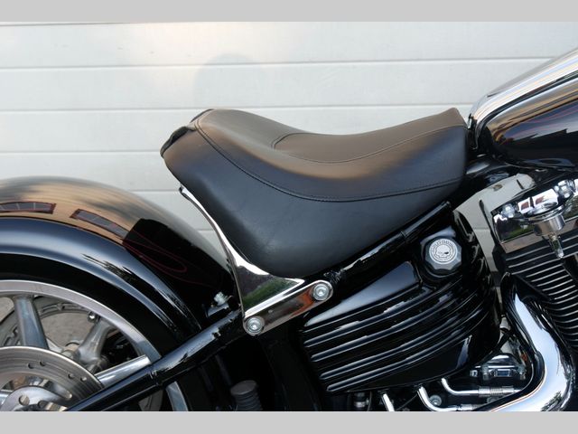 harley-davidson - rocker-c-fxcwc