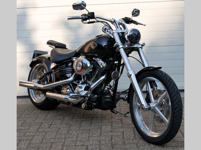 harley-davidson - rocker-c-fxcwc