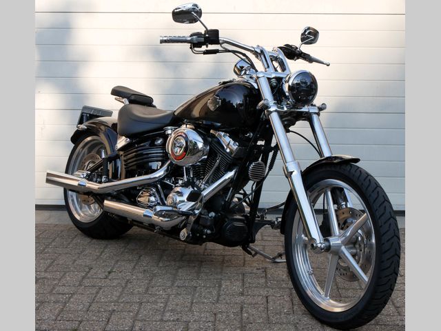 harley-davidson - rocker-c-fxcwc