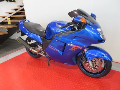 HONDA CBR 1100  XX SUPER BLACKBIRD – foto 2