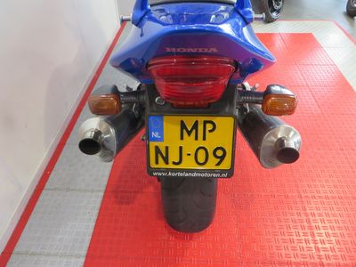 HONDA CBR 1100  XX SUPER BLACKBIRD – foto 4
