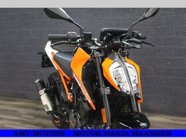 ktm - 125-duke