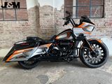 HARLEY-DAVIDSON ROAD GLIDE CVO FLTRXSE