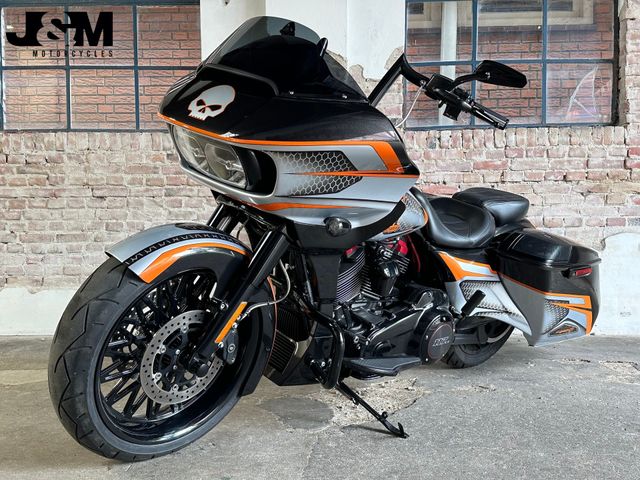harley-davidson - road-glide-cvo-fltrxse