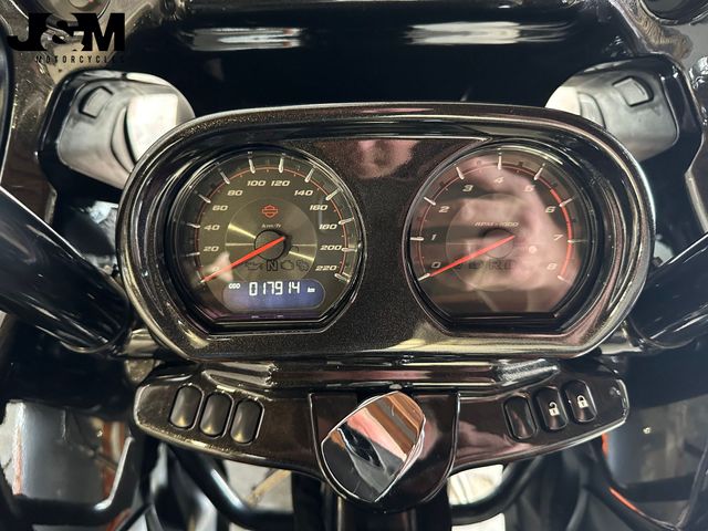 harley-davidson - road-glide-cvo-fltrxse