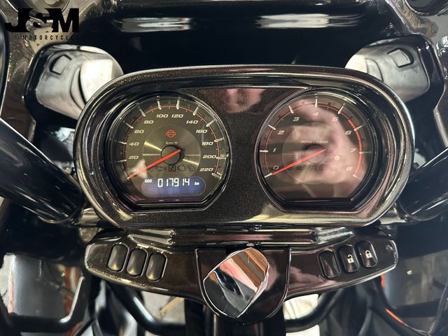 harley-davidson - road-glide-cvo-fltrxse