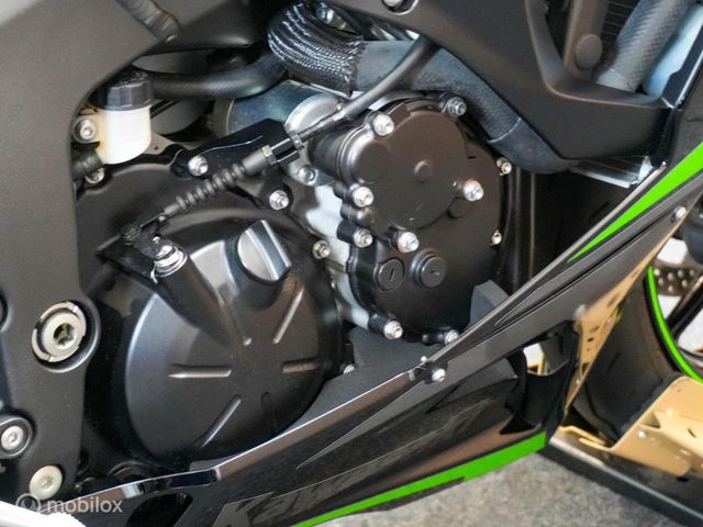 kawasaki - ninja-zx-6r