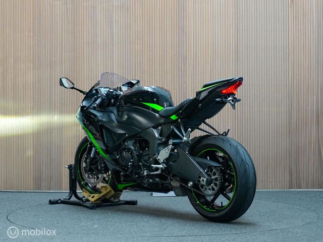 kawasaki - ninja-zx-6r