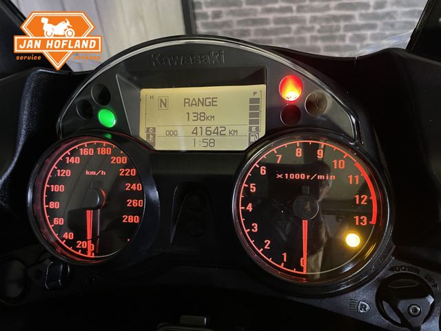 kawasaki - gtr-1400-grand-tourer