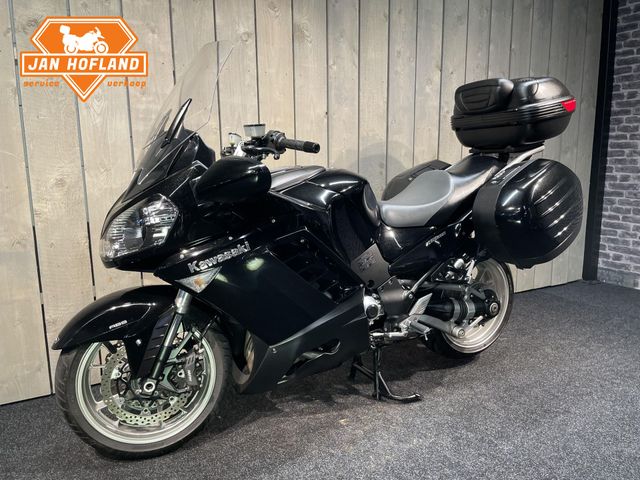 kawasaki - gtr-1400-grand-tourer