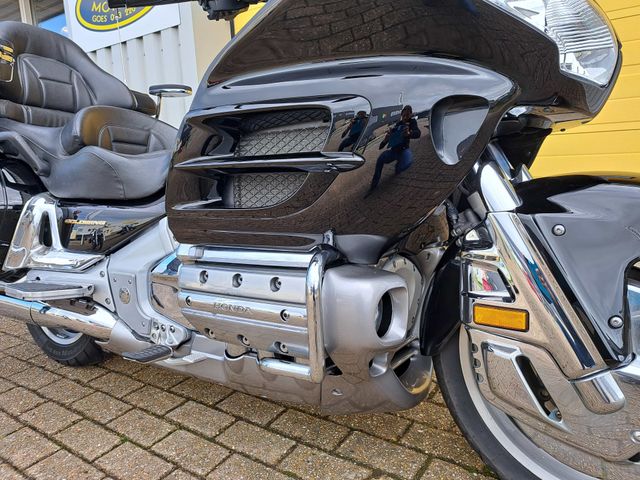 honda - gl-1800-goldwing-abs