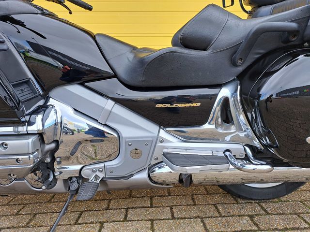 honda - gl-1800-goldwing-abs