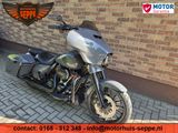 HARLEY-DAVIDSON STREET GLIDE CVO FLHXSE