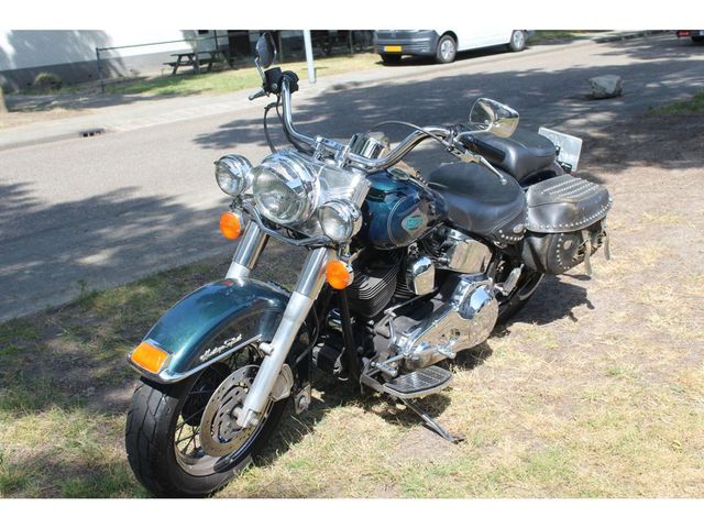 harley-davidson - heritage-softail-flst