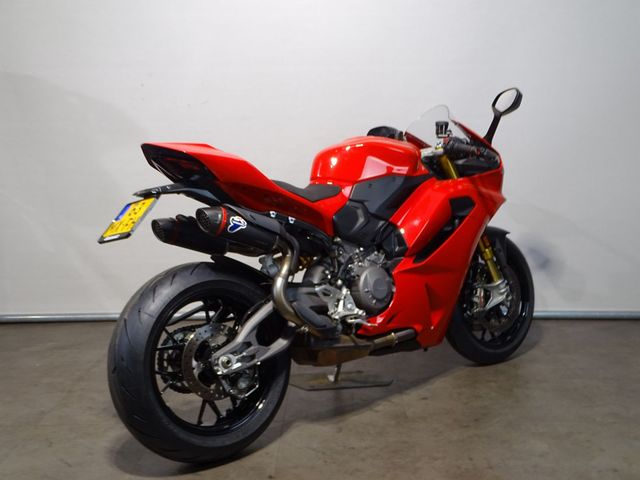 ducati - panigale-v2-s