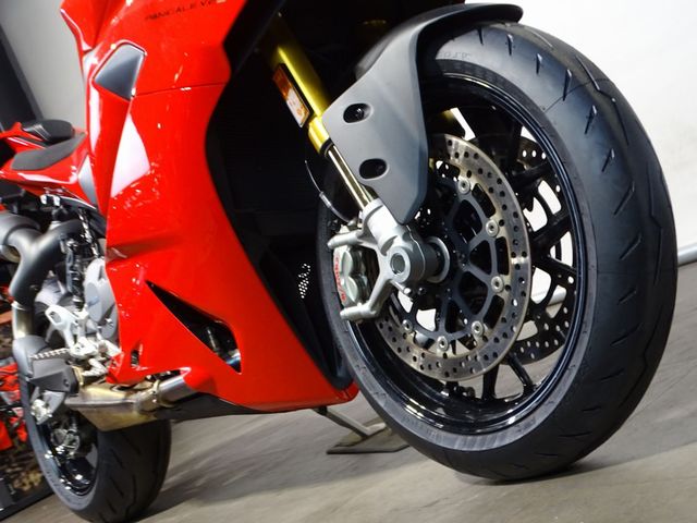 ducati - panigale-v2-s