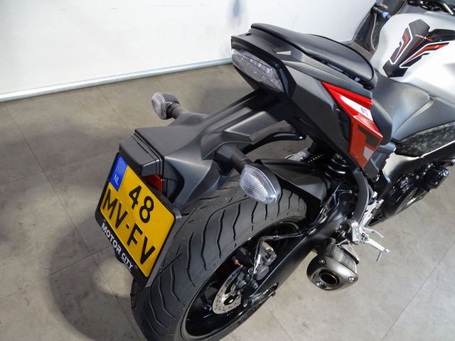 suzuki - gsx-s-950