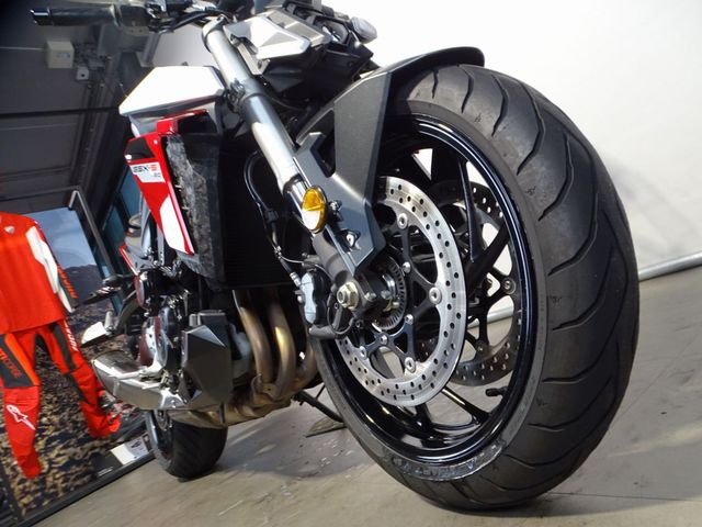 suzuki - gsx-s-950