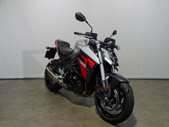 suzuki - gsx-s-950