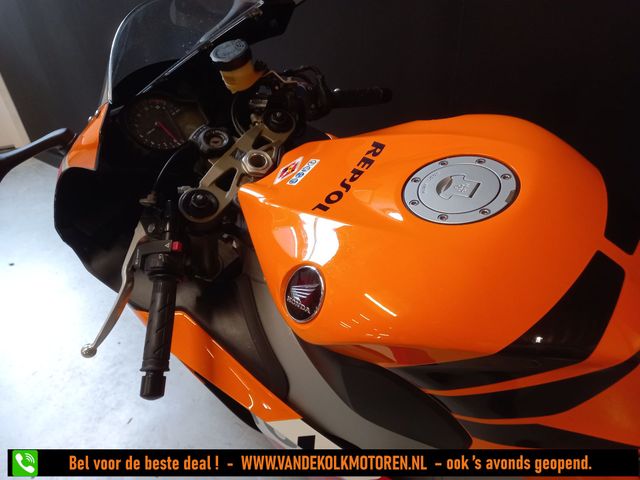 honda - cbr-1000-rr-fireblade-c-abs