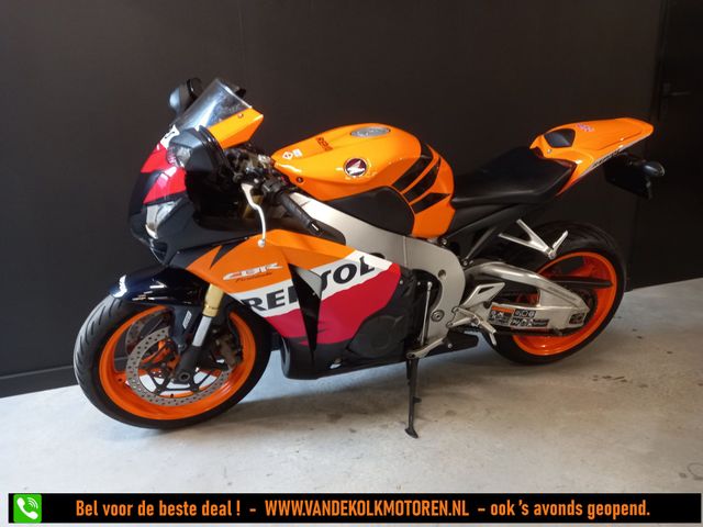 honda - cbr-1000-rr-fireblade-c-abs