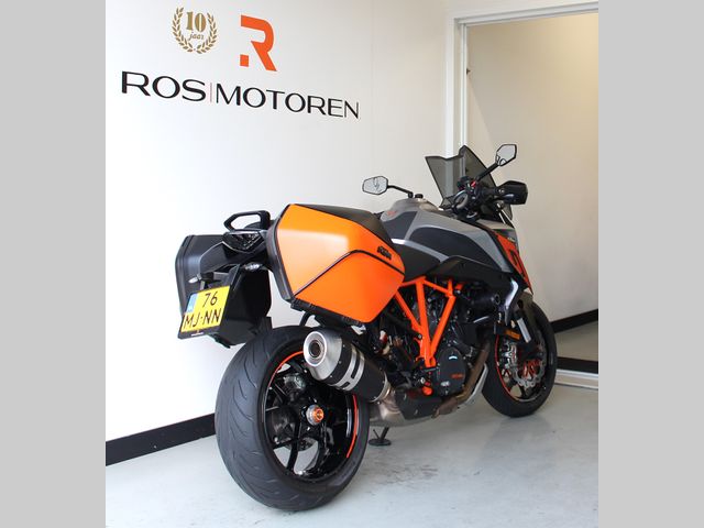 ktm - 1290-super-duke-gt