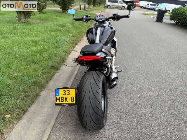 triumph - rocket-iii-r