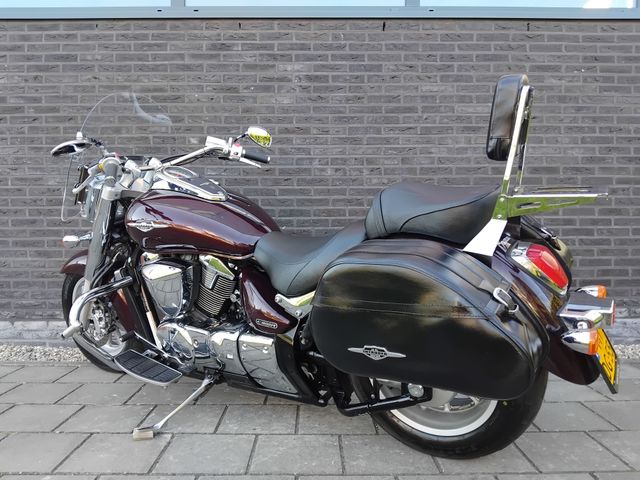 suzuki - intruder-c-1800-r