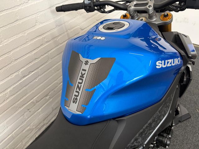suzuki - gsx-s-1000-street-x-treme