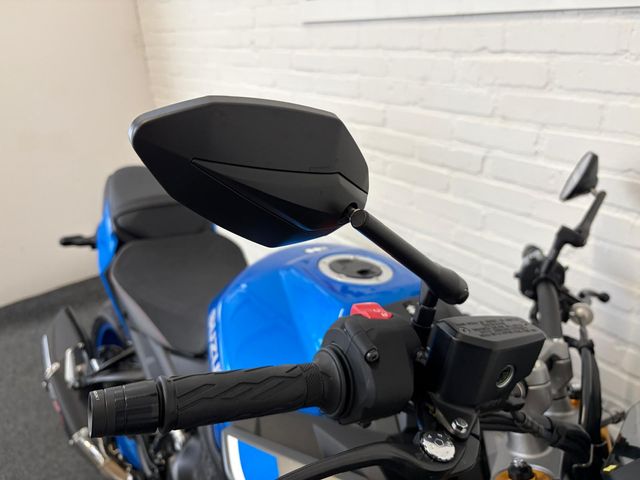 suzuki - gsx-s-1000-street-x-treme