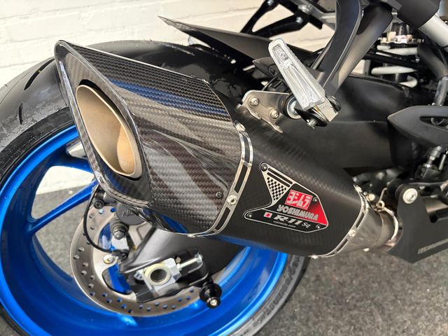 suzuki - gsx-s-1000-street-x-treme
