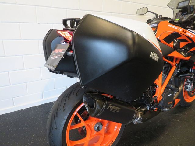 ktm - 1290-super-duke-gt