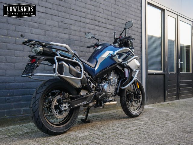 cfmoto - 800-mt-sport-gt