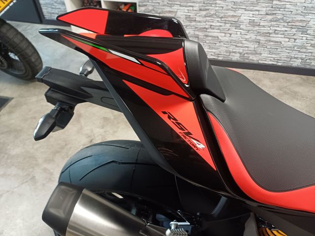 aprilia - rsv-4-1100-factory
